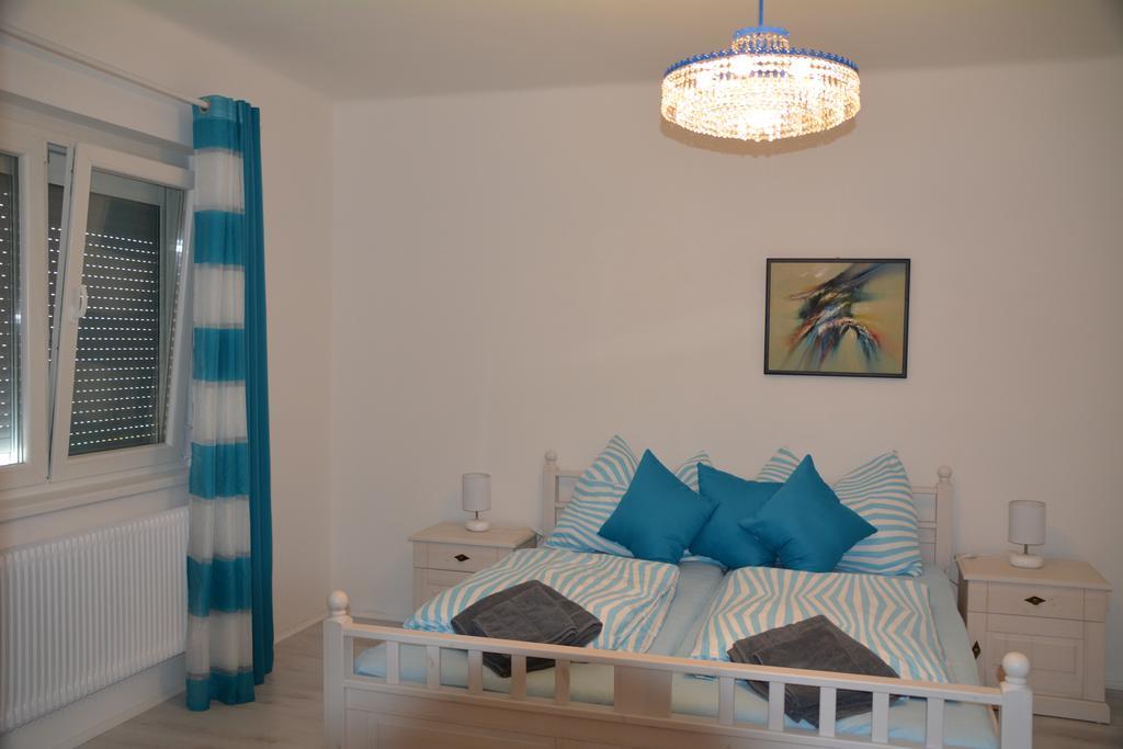Haus 4 You Apartman Sásony Kültér fotó