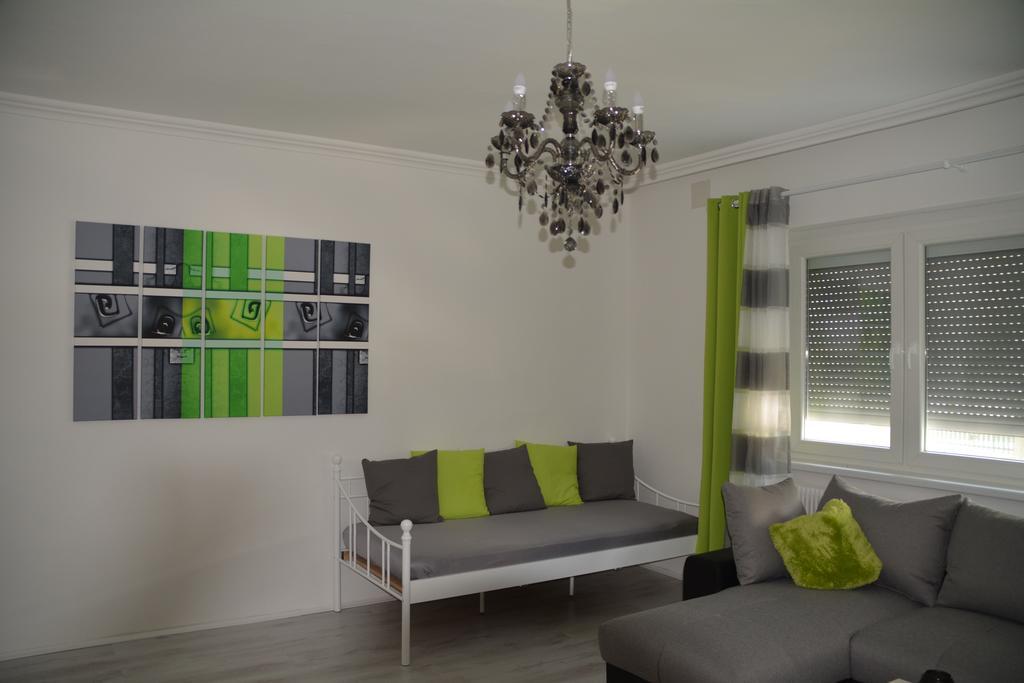 Haus 4 You Apartman Sásony Kültér fotó